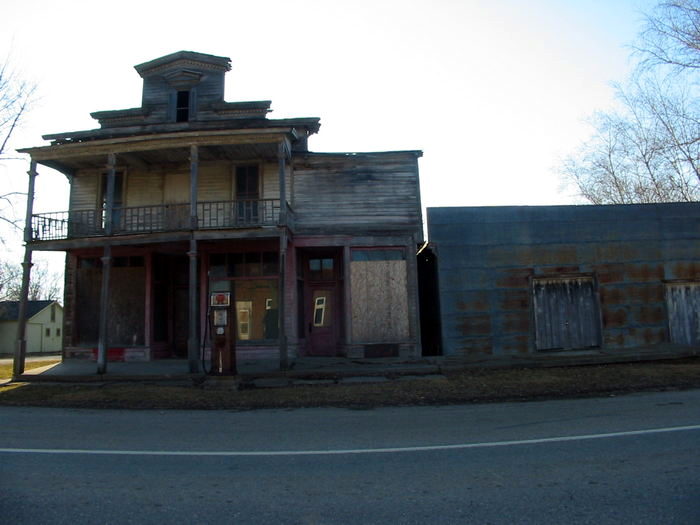 Shell Gas - 2003 Photo (newer photo)